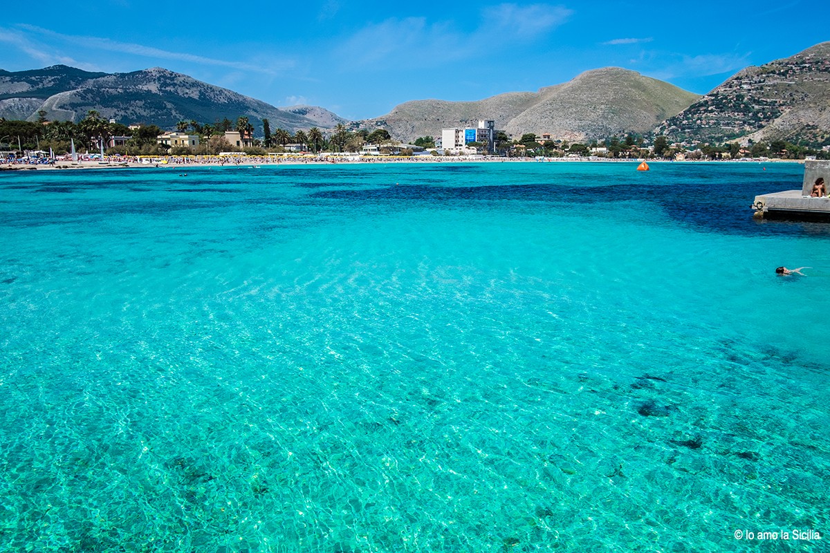 Altro che Caraibi, a Mondello la spiaggia dei sogni
