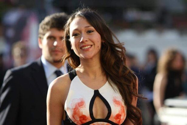 La monrealese Dajana Roncione oggi sposa Thom Yorke, nozze blindate a Bagheria La monrealese Dajana Roncione oggi sposa Thom Yorke, nozze blindate a Bagheria