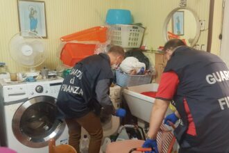 Sequestrata lavanderia abusiva a Borgetto, denunciate due sorelle (VIDEO)