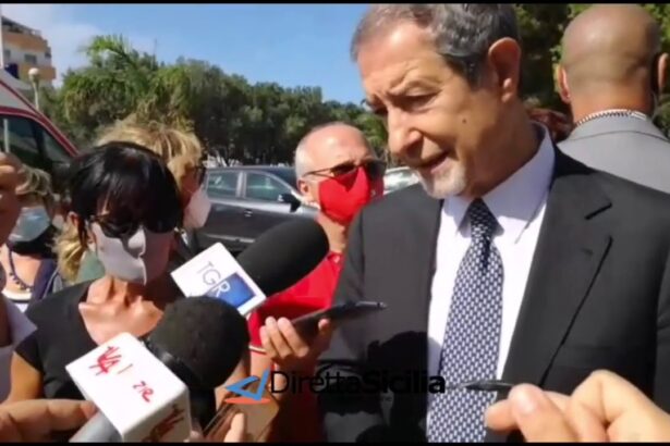 Nuova ordinanza di Musumeci, il Governatore annuncia restrizioni (VIDEO) Nuova ordinanza di Musumeci, il Governatore annuncia restrizioni (VIDEO)