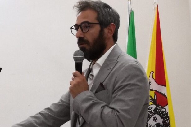 A Monreale 6 casi a Pioppo, 2 in centro e uno ad Aquino, il sindaco: «Basta fake news»