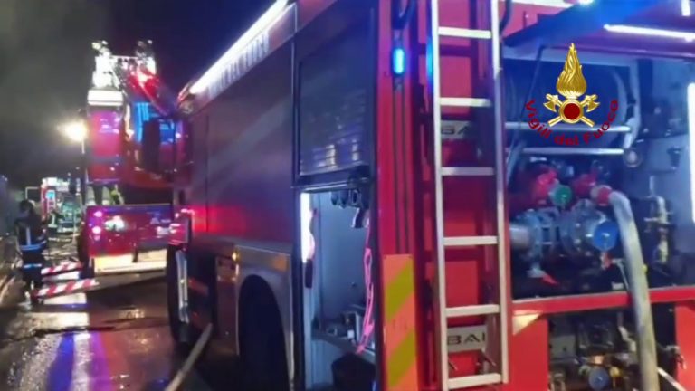 incendio misilmeri villetta