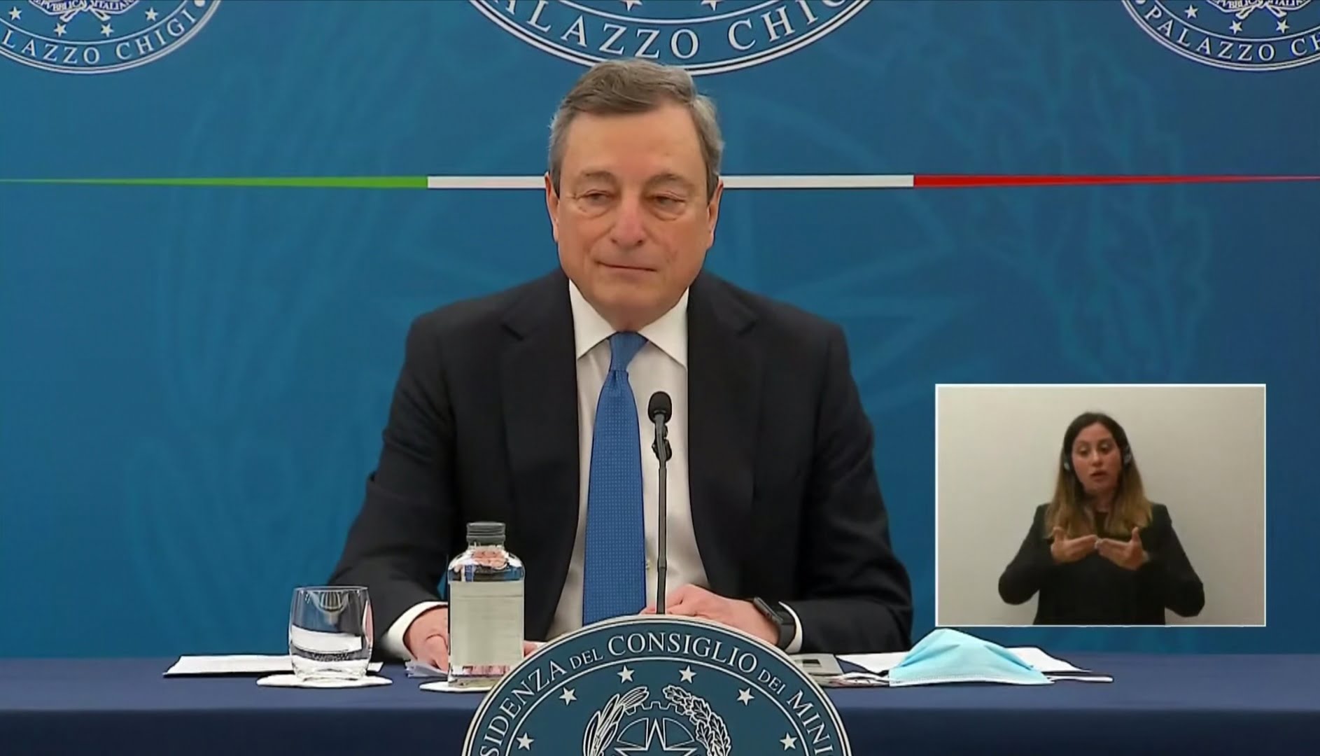 Mario Draghi conferenza stampa riaperture
