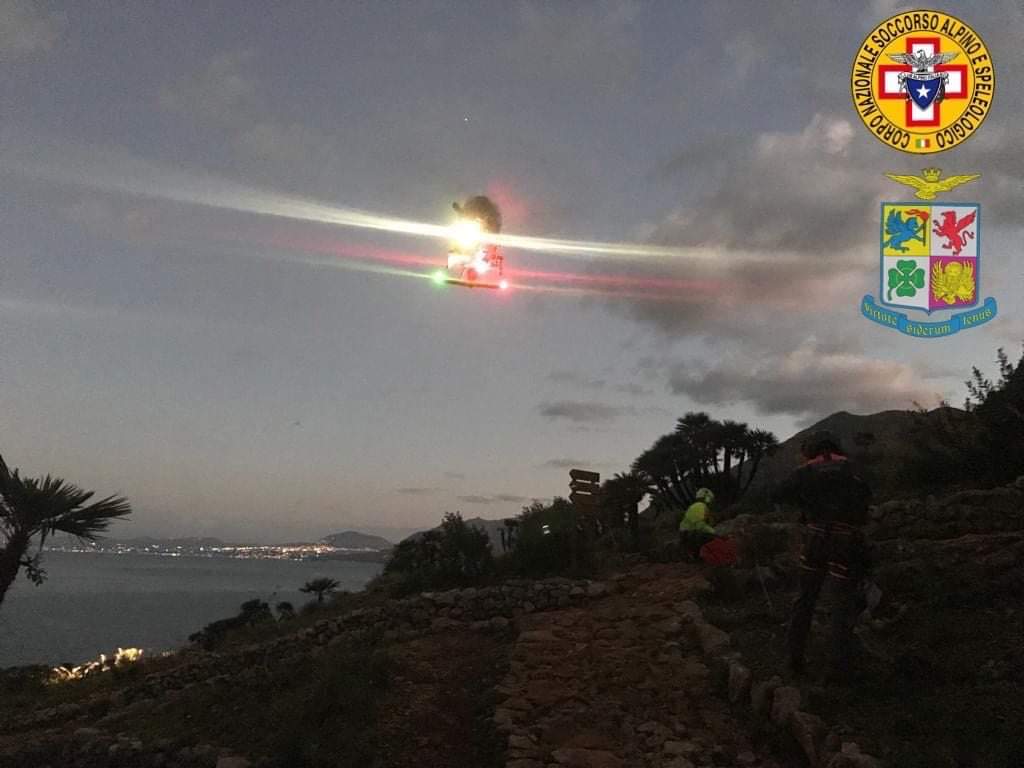 Turista ha grave malore allo Zingaro, Aeronautica Militare la salva