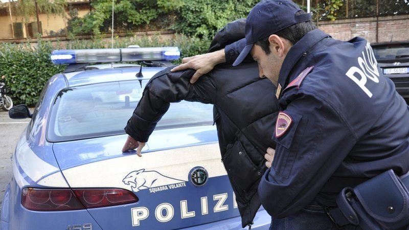 Blitz in Sicilia contro le scommesse all'ombra di cosa nostra, 12 misure cauterali