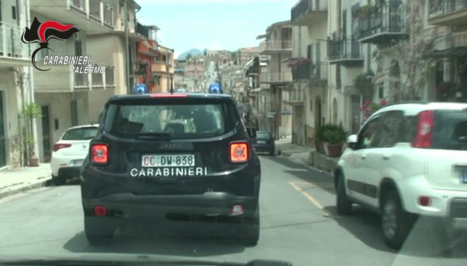 Ladri di auto e di case, arresti a Palermo