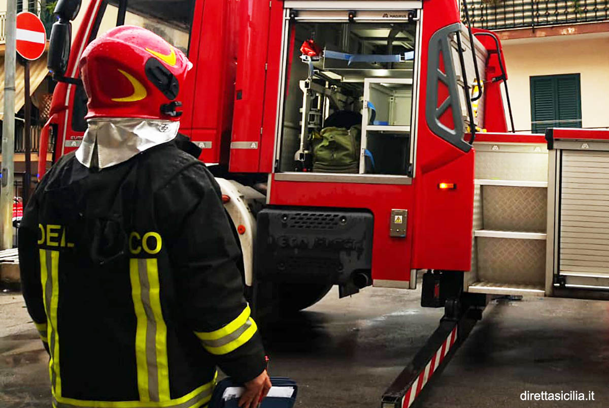Regione firma la convenzione antincendio con i vigili del fuoco: operative dal 1° giugno al 13 settembre