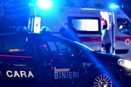 Scoppia petardo, 23enne con mano devastata al Civico