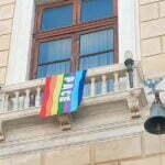 Crisi Ucraina-Russia, al Municipio di Palermo spunta la bandiera della Pace