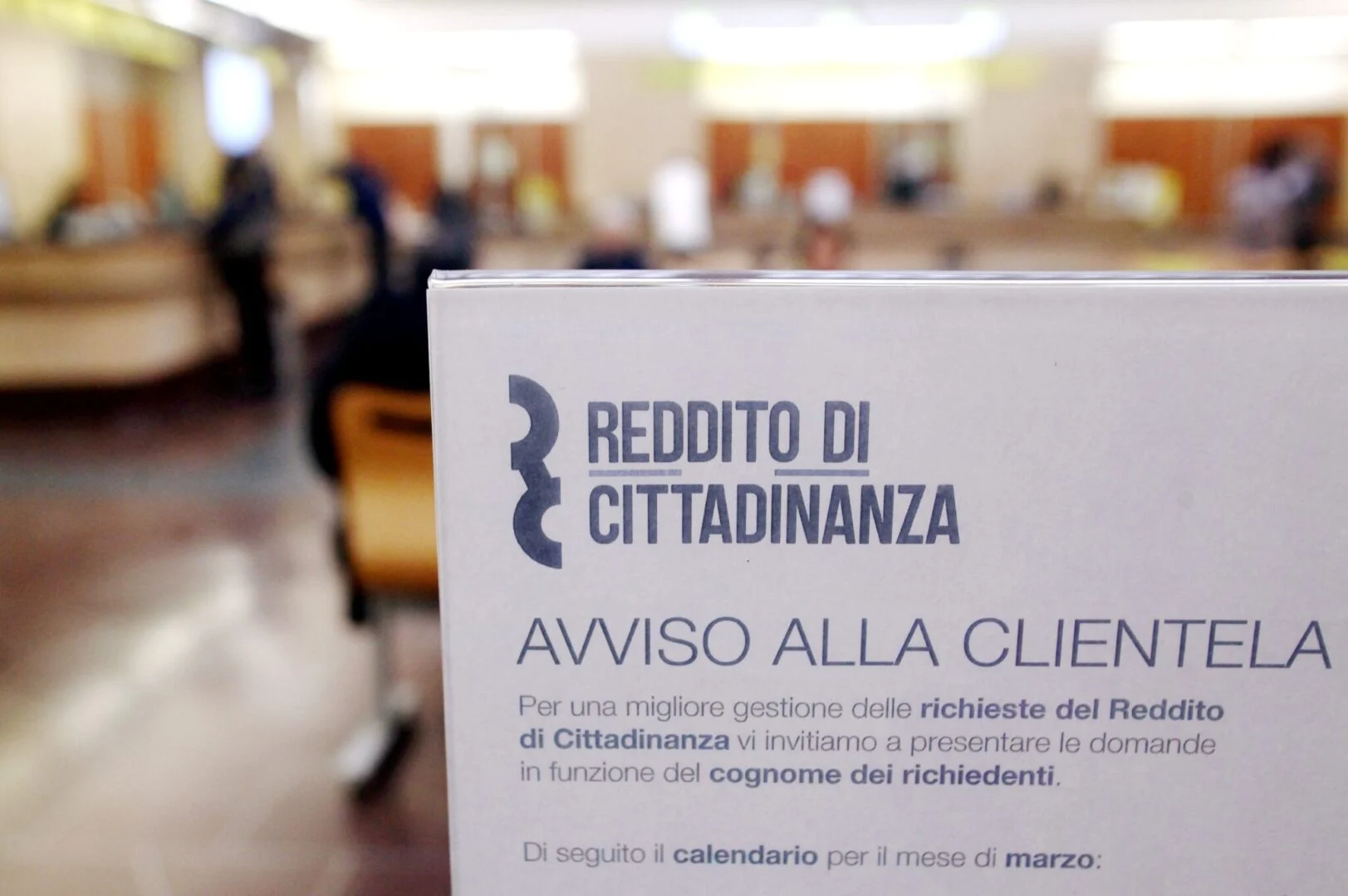 Aumentano i lavoratori stagionali anche in Sicilia dopo il taglio del reddito di cittadinanza: così cambia il lavoro estivo sull'isola dopo lo stop all'assegno per una vasta platea di cittadini.