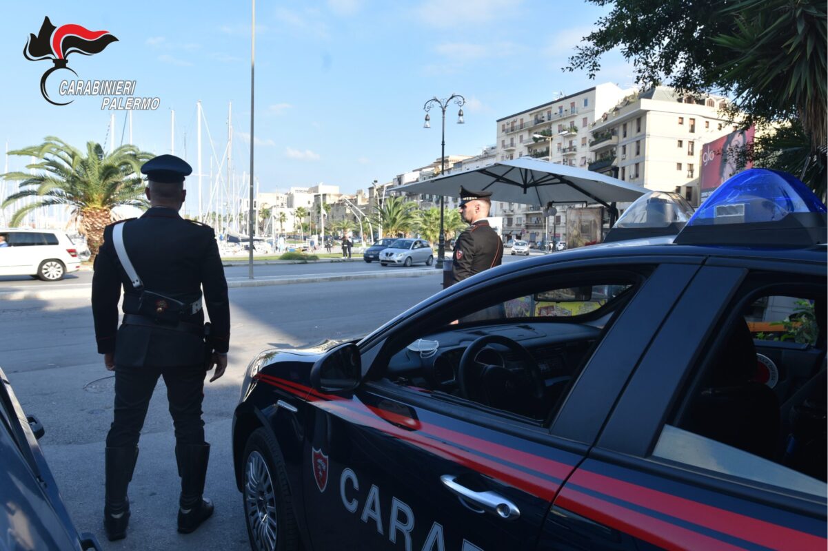 Il giovane è uscito di casa venerdì scorso, 5 gennaio, dicendo alla madre che sarebbe andato a Palermo