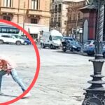 Follia a Palermo, getta migliaia di euro davanti al Massimo e scoppia la ressa