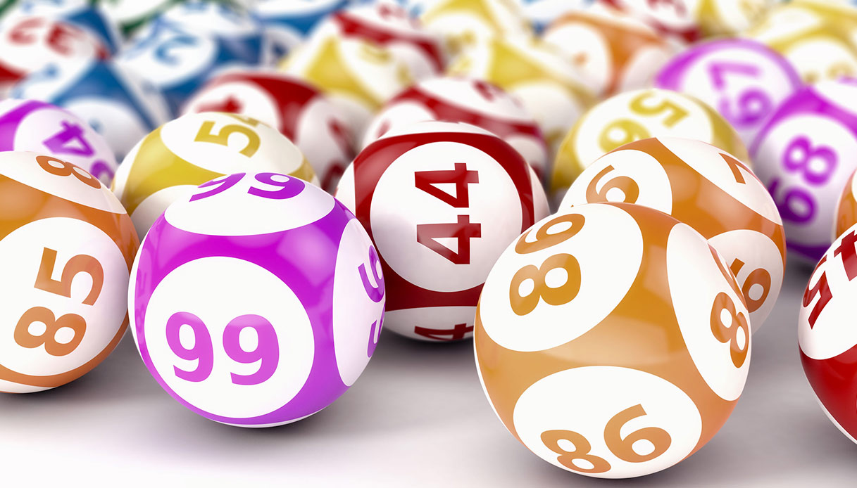 Festa al Lotto in Sicilia: a Palermo azzeccata quaterna di oltre 126mila euro Che colpo grosso al Lotto in Sicilia. Nell'ultimo concorso un fortunato giocatore di Palermo ha centrato l'incredibile vincita di 126.750 euro. Una cifra da capogiro ottenuta grazie a una giocata da soli 2,50 euro sulla ruota di Torino, con i numeri 11-47-75-77 che gli hanno regalato una gioia immensa.