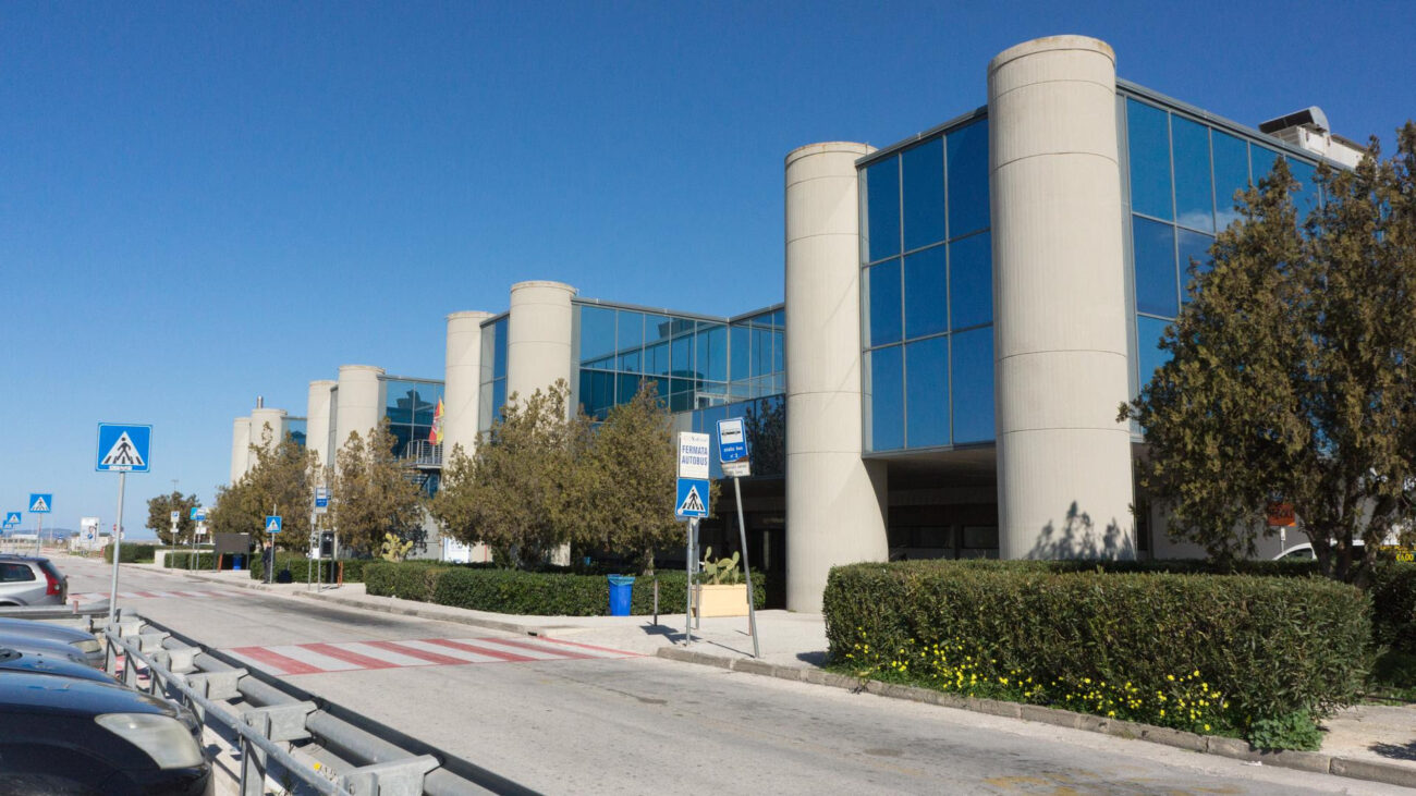 Il mese di giugno si è chiuso con 141.000 passeggeri per l’aeroporto Vincenzo Florio di Trapani Birgi, segnando un aumento del 47% rispetto allo stesso mese del 2022. Lo scalo trapanese, secondo i dati diffusi da Airgest, la società di gestione dello scalo, ha registrato anche 1.040 voli, in crescita del 18% su base annua.