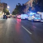 Sulla trafficata arteria di corso Calatafimi a Palermo, all'altezza dell'ospedale militare poco prima dell'incrocio con viale Regione Siciliana, si è verificato nel pomeriggio di oggi un incidente stradale che ha visto coinvolta un'auto che si è ribaltata.