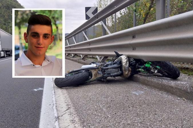 La notizia che nessuno avrebbe voluto sentire è purtroppo arrivata: Francesco non ce l'ha fatta. Il 22enne Francesco Nico Parisi è stato vittima di un terribile incidente motociclistico avvenuto lunedì pomeriggio sotto gli occhi della fidanzata Bianca. Il giovane è deceduto in ospedale a 24 ore dallo schianto. Una tragedia che lascia attonita un'intera comunità e che colpisce nel profondo le tantissime persone che conoscevano e amavano questo ragazzo.