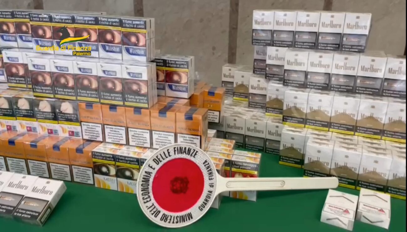 I Finanzieri del 2° Nucleo Operativo Metropolitano del Gruppo di Palermo hanno arrestato due cittadini palermitani colti in flagranza del reato di contrabbando di tabacchi lavorati esteri mentre trasportavano 45 kg di sigarette.