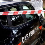 I Carabinieri della Stazione di Campobello di Mazara hanno tratto in arresto un 77enne del posto per tentato omicidio e porto e detenzione abusivi di armi e munizioni.