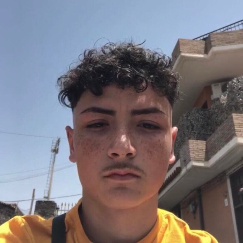 Incidente mortale a Catania, 16enne in scooter perde la vita - Diretta ...