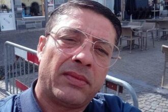 Un 45enne originario di Raffadali (Agrigento), Salvatore Russo, è stato travolto e ucciso nel parcheggio di un supermercato in Belgio, dove si era trasferito da tempo. Inizialmente si era pensato a un pirata della strada, ma gli investigatori belgi nutrono forti dubbi e indagano per omicidio.