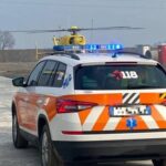 Un uomo di 57 anni è rimasto gravemente ustionato nel pomeriggio mentre lavorava nel suo terreno agricolo nel territorio di Niscemi, nel nisseno. Stava bruciando vegetazione secca quando le fiamme lo hanno travolto in pochi istanti, procurandogli ustioni di secondo grado su più parti del corpo.