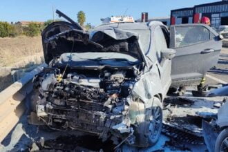 Un grave incidente stradale si è verificato questa mattina, 4 dicembre, lungo la strada provinciale 7 in contrada Comiso-Chiaramonte, provocando 5 feriti tra cui 2 bambini.