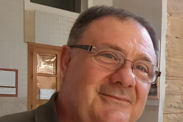 Lutto a Monreale, è morto don Pietro Scalia: una vita spesa per la Chiesa e i giovani Monreale - La diocesi di Monreale è in lutto per la scomparsa, all'età di 65 anni, di don Pietro Scalia. Il sacerdote è deceduto ieri, domenica 3 dicembre, dopo essere stato ricoverato d'urgenza in ospedale per il complicarsi delle sue condizioni di salute.