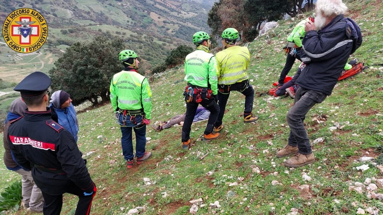 Tragedia sulle montagne di Gratteri, dove un pastore di 65 anni originario di Cefalù è stato stroncato da un malore mentre seguiva il bestiame.