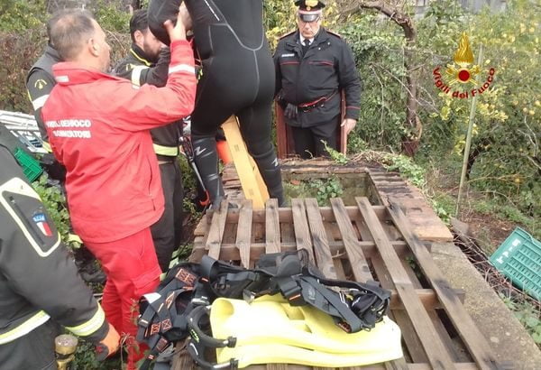 Dramma in azienda agricola, uomo cade in un pozzo e muore Tragico ritrovamento del corpo senza vita di un anziano di 72 anni in un pozzo di un'azienda agricola
