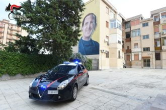 I Carabinieri del Nucleo Radiomobile hanno arrestato un 37enne, del luogo, già noto alle forze dell’ordine, con l’accusa di furto aggravato.