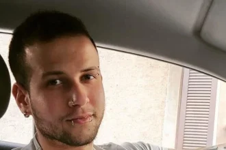 Il giovane di Floridia, in provincia di Siracusa, era caduto dalla sua moto a fine settembre. Tanti i messaggi di cordoglio sui social per la prematura scomparsa
