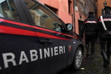 Lei e lui siciliani violentano il proprietario di casa di 65 anni e filmano tutto