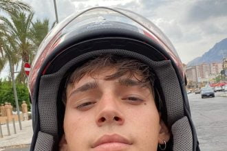 Alberto Lo Presti è morto ad Altofonte in un tragico incidente stradale: si è schiantato contro un mezzo della raccolta rifiuti