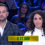 I siciliani Ilenia e Giuseppe ad Affari Tuoi, vincono 77mila euro ma ne perdono 200mila