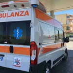 Due incidenti stradali hanno paralizzato il traffico a Palermo nella mattinata di oggi, trasformando alcune delle arterie più frequentate della città in un groviglio di code e rallentamenti. I disagi hanno interessato due zone distinte: viale Regione Siciliana e via Sampolo, con conseguenze diverse sul piano della viabilità e della sicurezza.