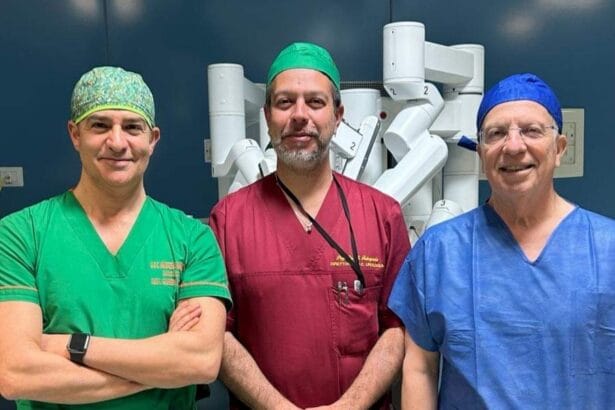 L’intervento effettuato, della durata di circa due ore, è stato una Prostatectomia radicale Robotica in un paziente di sessant’anni, affetto da tumore prostatico