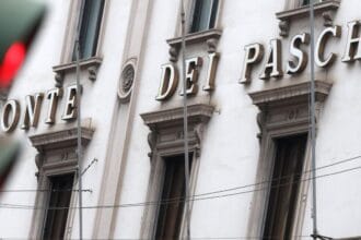 Una coppia di Partinico ha vinto una causa contro il Monte dei Paschi di Siena, che è stato condannato a restituire i 100 mila euro che i due coniugi avevano investito in obbligazioni e che nel giro di pochi anni erano svaniti.