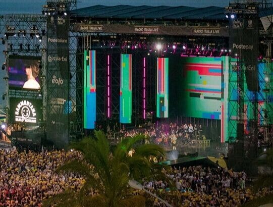 Radio Italia sceglie ancora Palermo: il Concertone nel 2025 e 2026 Palermo tornerà ad accogliere il concerto di Radio Italia nelle stagioni estive del 2025 e 2026. Ad annunciarlo è il sindaco Roberto Lagalla