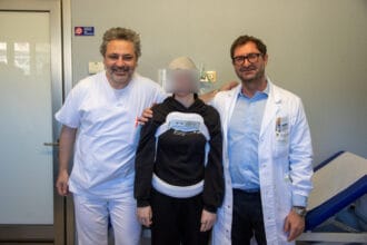 Tredicenne palermitana operata con successo alla schiena al Rizzoli di Bagheria per l'asportazione di un raro tumore osseo primitivo in età pediatrica