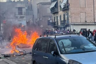 Diversi quartieri del centro storico al centro di scontri a causa delle Vampe di San Giuseppe