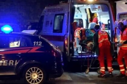 Fidanzati si lasciano e le famiglie si picchiano, 5 arresti