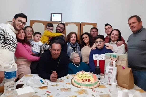 Nonostante l’età avanzata, la signora Nicolosi gode ancora di buona salute ed è un prezioso punto di riferimento per tutti i suoi cari