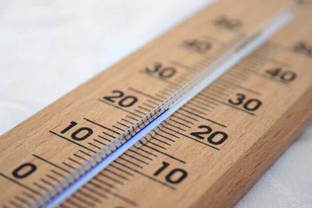 Meteo Sicilia, atteso crollo termico da 30 a 15 gradi Le temperature alte di questi giorni andranno a scemare, per fortuna, a partire da mercoledì. Questo dicono le previsioni del tempo per la Sicilia.