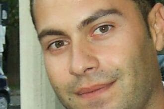 Non ce l'ha fatta Carmelo Vella, l'insegnante e architetto 43enne rimasto coinvolto in un terribile incidente stradale a Porto Empedocle lo scorso lunedì. Dopo tre giorni di agonia, le sue condizioni si sono aggravate fino al decesso, che è stato dichiarato nella mattinata di oggi presso l'ospedale Civico di Palermo dove era stato trasferito in condizioni disperate.
