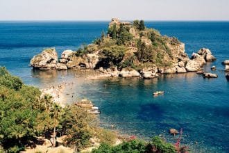 Mare in Sicilia con tre nuove bandiere blu, un motivo in più per scegliere l'isola per le proprie vacanze