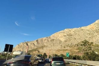Un incidente stradale è avvenuto nel pomeriggio lungo l’autostrada A29 Palermo–Mazara del Vallo, in direzione del capoluogo.