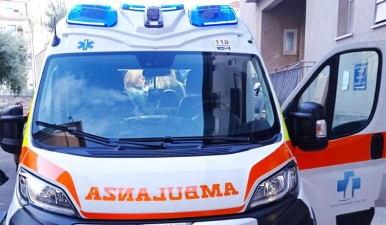 Tragedia sulla Statale 113, un morto nello schianto tra un’auto e una moto