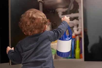 Tragedia a Noto: bambina di 10 anni muore dopo aver bevuto candeggina