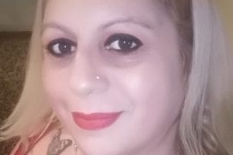 Un incidente mortale si è verificato sulla strada provinciale 17. Nel violento scontro tra due utilitarie, una Fiat Panda guidata da Lisa Rosso, 47enne residente ad Acate e mamma di due figli, è rimasta uccisa. L'altra vettura coinvolta era anch'essa una Fiat Panda, alla cui guida si trovava una donna di 44 anni, rimasta ferita in modo non grave e poi dimessa dopo poche ore dall'ospedale.