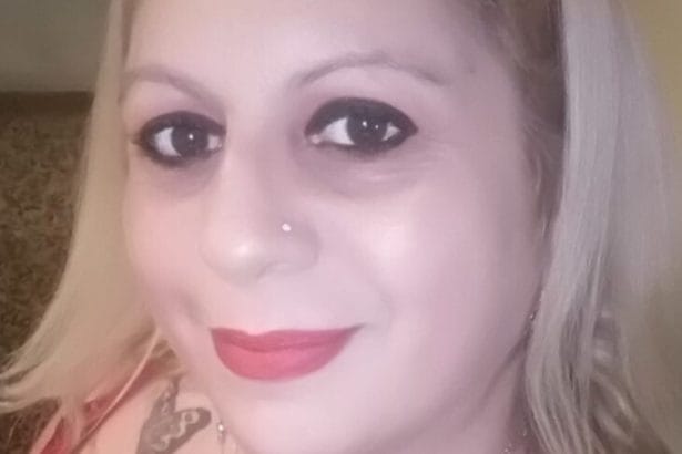 Un incidente mortale si è verificato sulla strada provinciale 17. Nel violento scontro tra due utilitarie, una Fiat Panda guidata da Lisa Rosso, 47enne residente ad Acate e mamma di due figli, è rimasta uccisa. L'altra vettura coinvolta era anch'essa una Fiat Panda, alla cui guida si trovava una donna di 44 anni, rimasta ferita in modo non grave e poi dimessa dopo poche ore dall'ospedale.